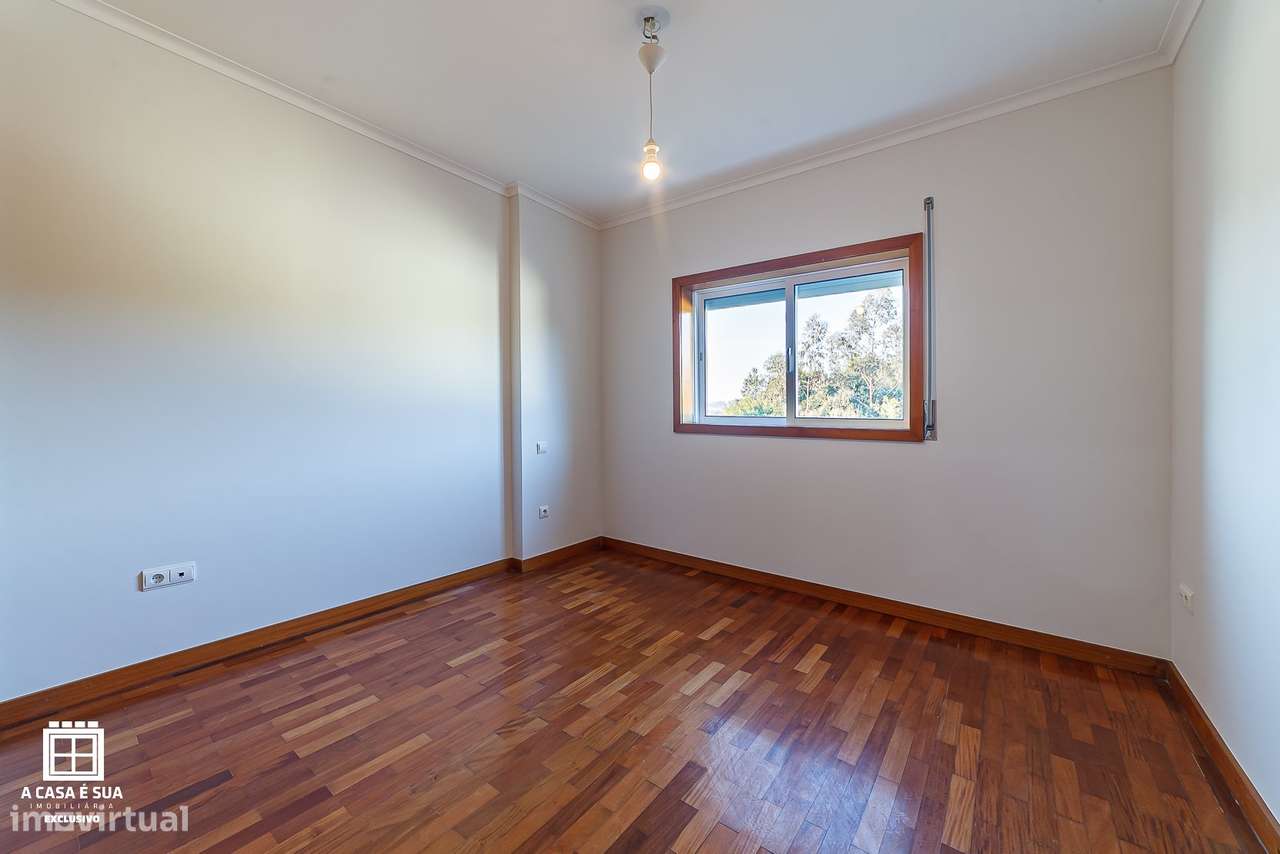 T3 Avintes c/160m2 área total a 500m Praia do Areinho-17