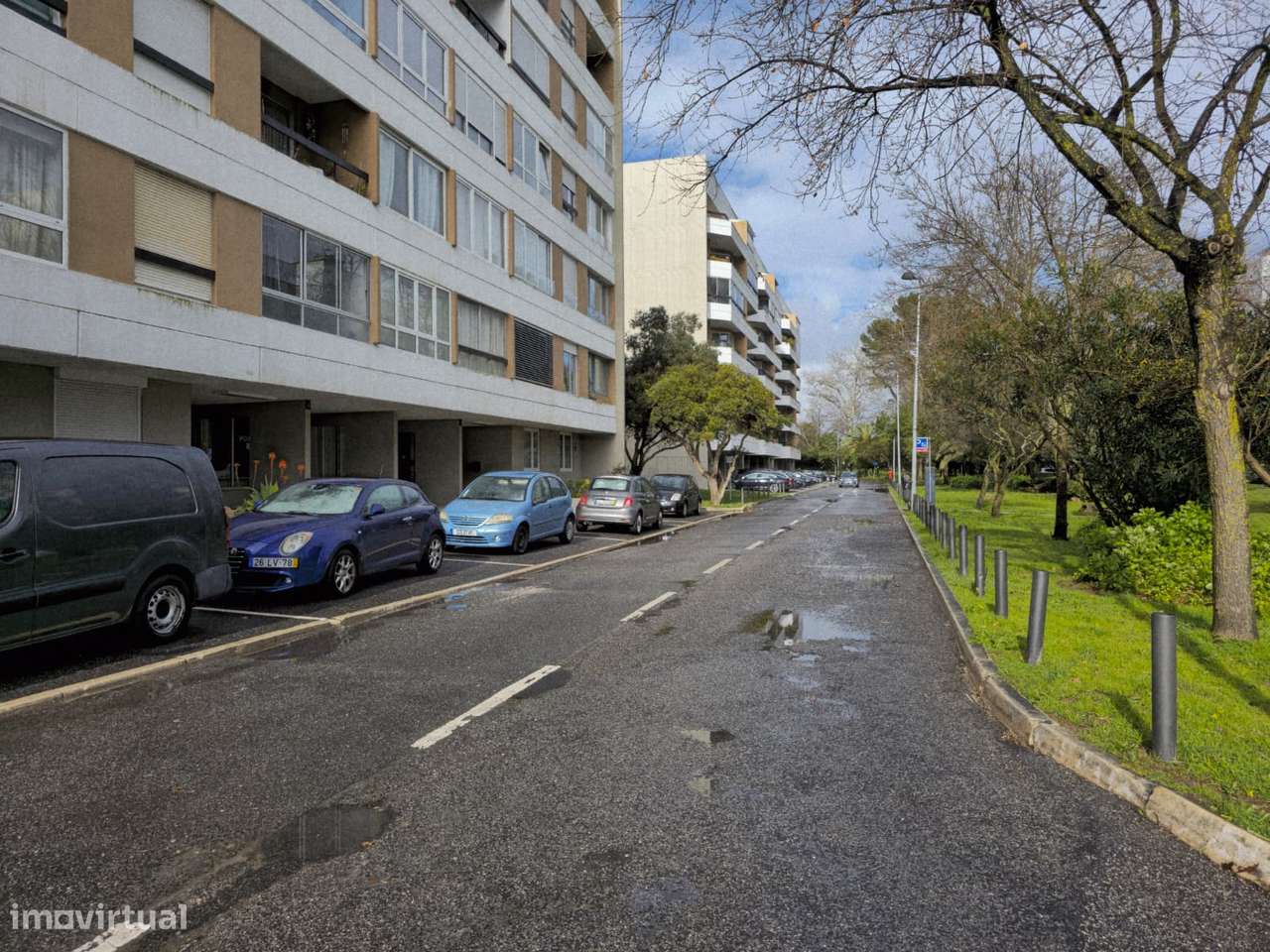 Apartamento T1 remodelado no Alto da Barra em Oeiras - Grande imagem: 2/18