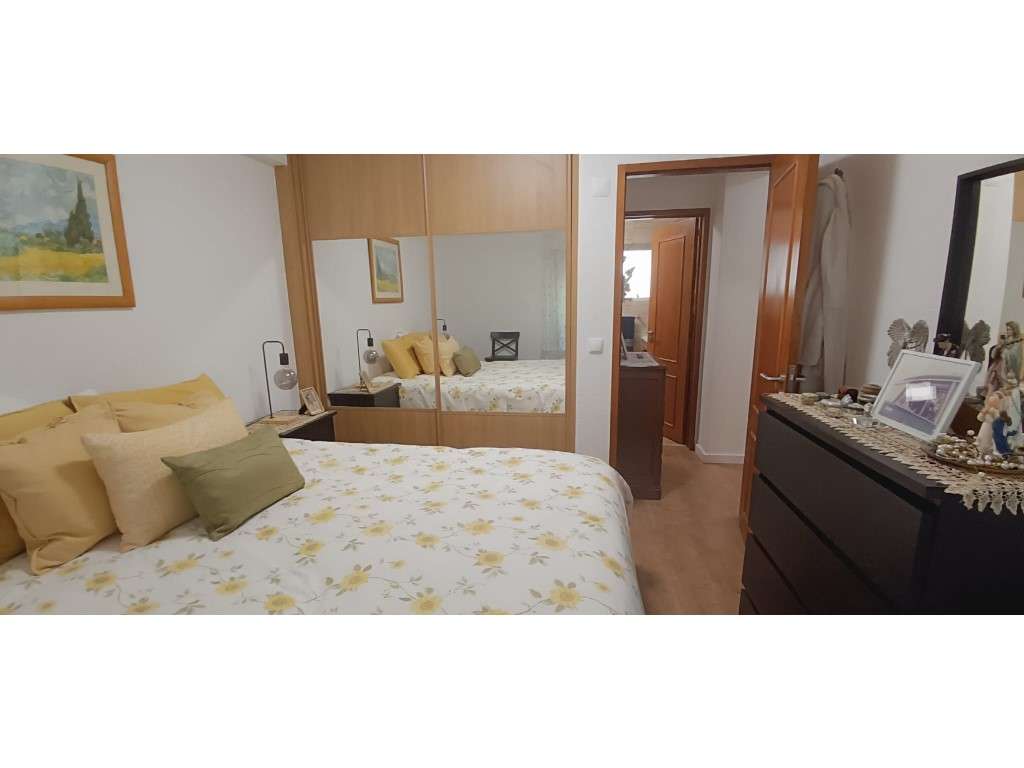 Apartamento T2 Costa Caparica - Totalmente Renovado-19