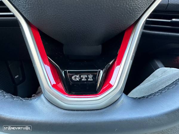 VW Golf 2.0 TSI GTI DSG - 28