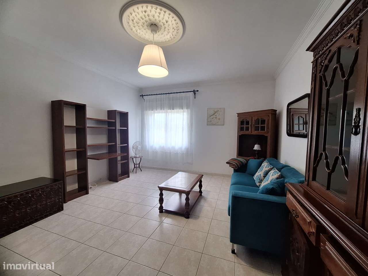 Arrenda-se ao ano Apartamento T2, R/C, mobilado, em Faro. 1200€/mês - Grande imagem: 4/5