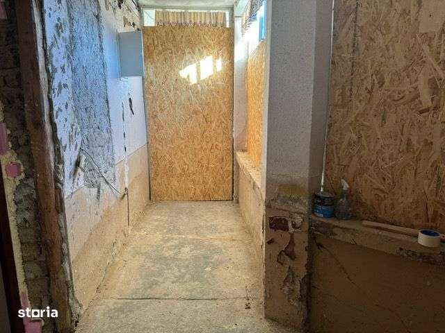 Casa,cu Teren36 Ari,Caraseu - Imagine principală: 5/12