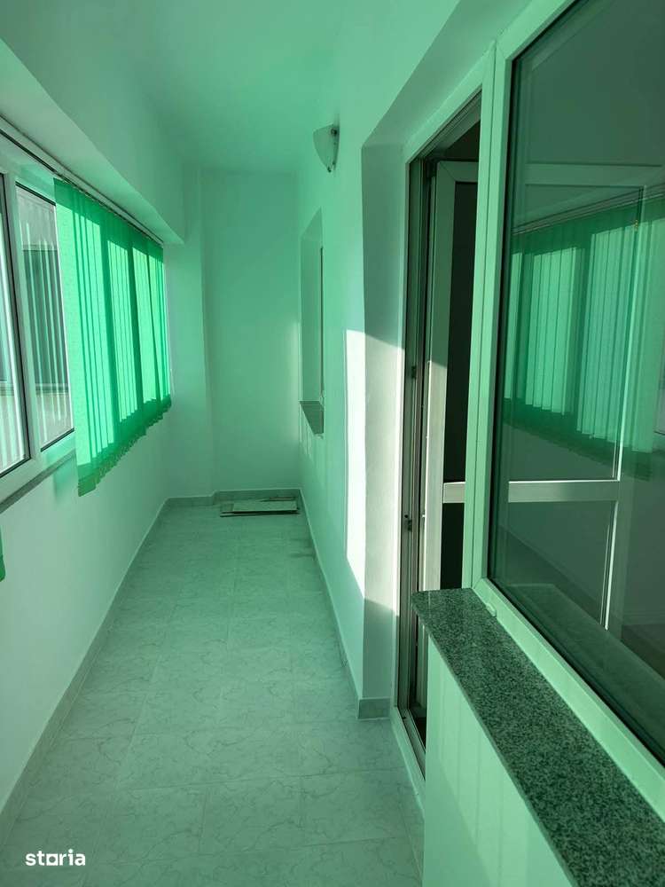 De vanzare 4 camere,2 bai,2 balcoane situat in zona Primariei-7