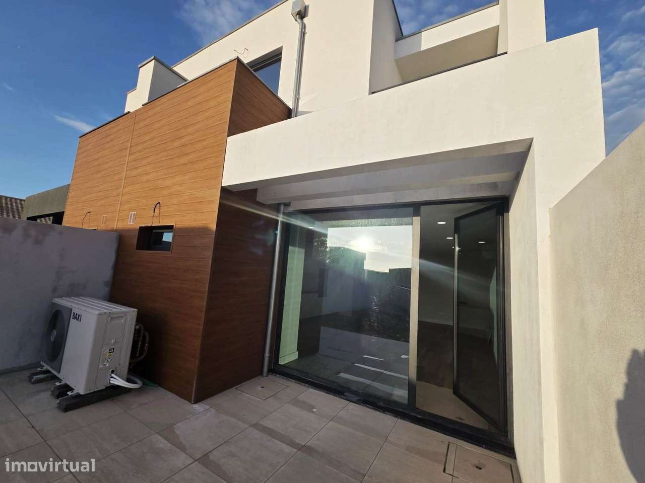 Moradia T4 Nova em Aveiro-12