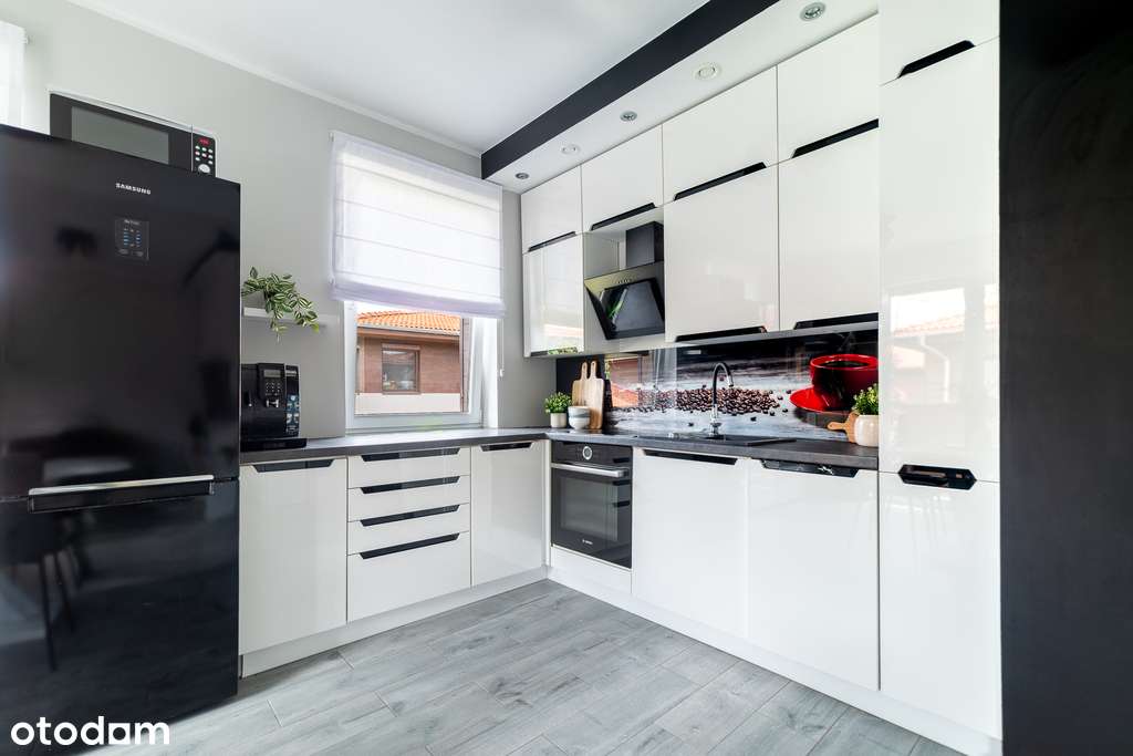 3pokoje/ balkon/ m. postojowe/ wykończone-2