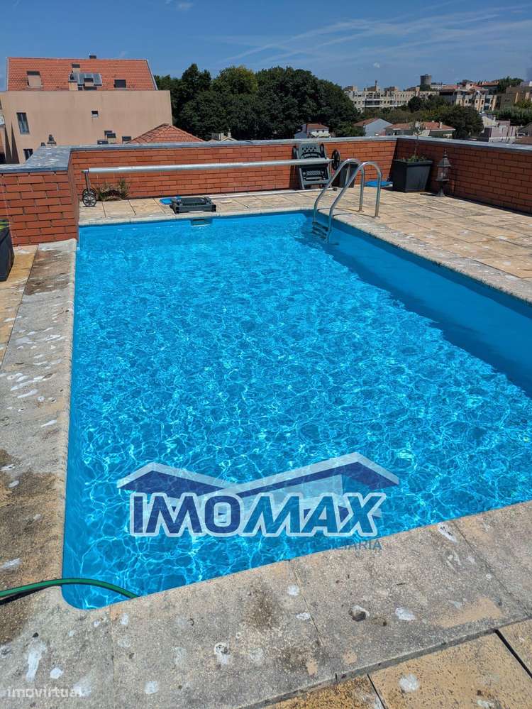 Apartamento T5 Triplex Ameal-8