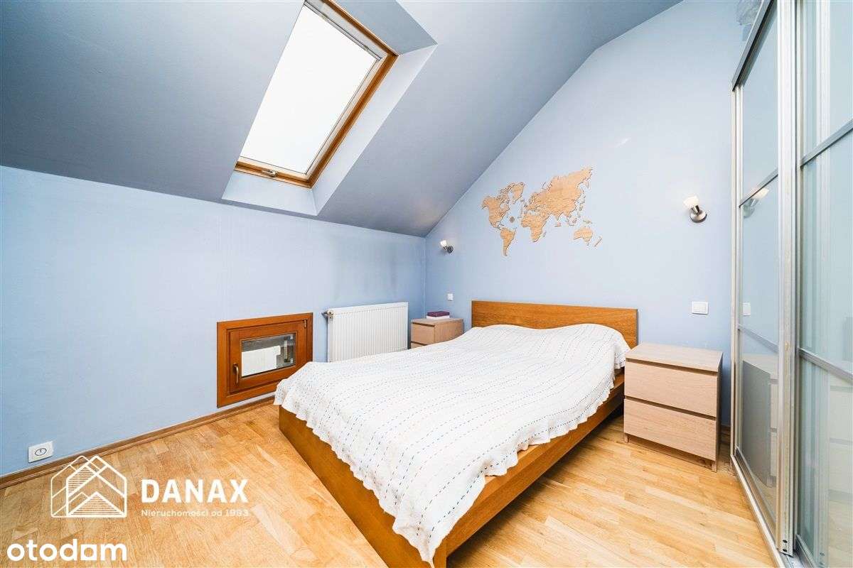 Kazimierz! Przestronne 3 pokojowe z potencjałem-10