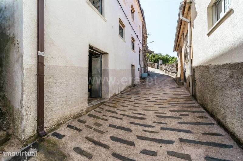 Moradia T3 / Covilhã, Sobral de São Miguel - Grande imagem: 3/19