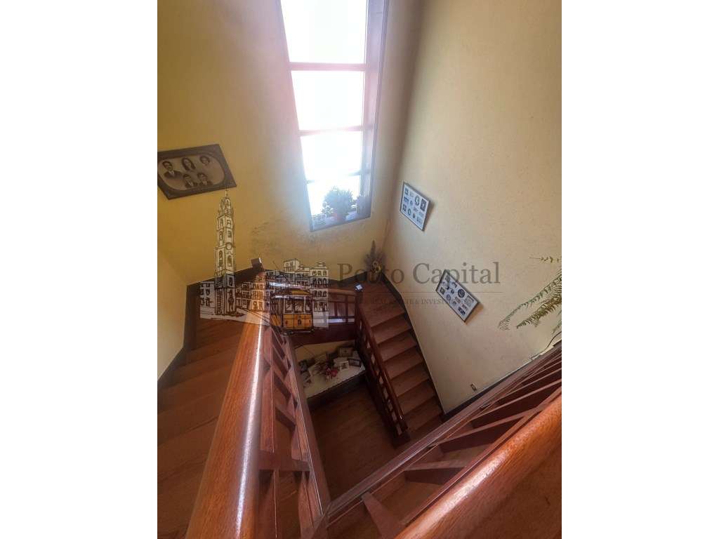 Oportunidade Exclusiva , Terreno com Moradia T6 para Reabilitar em ... - Grande imagem: 4/30