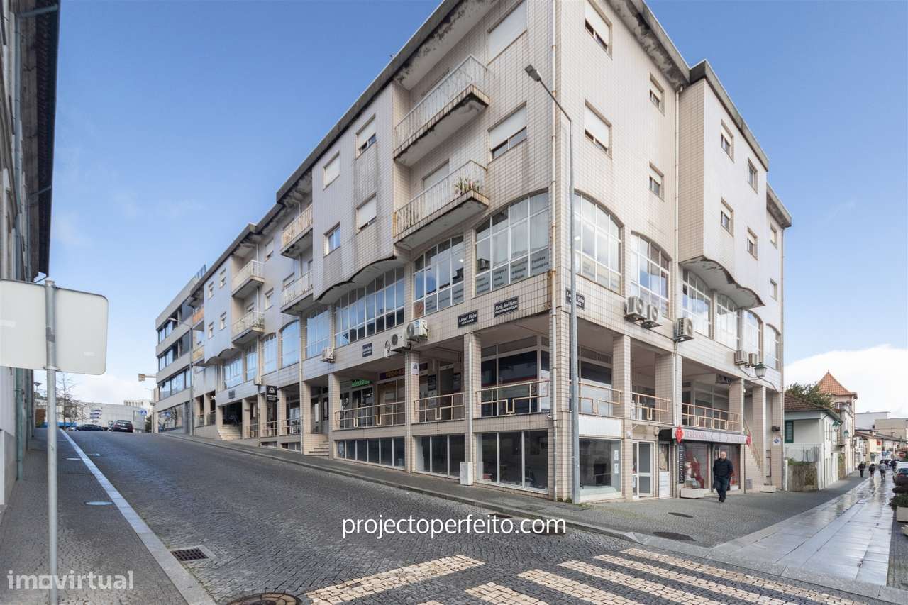 Loja  Venda em Silvares, Pias, Nogueira e Alvarenga,Lousada - Grande imagem: 2/3