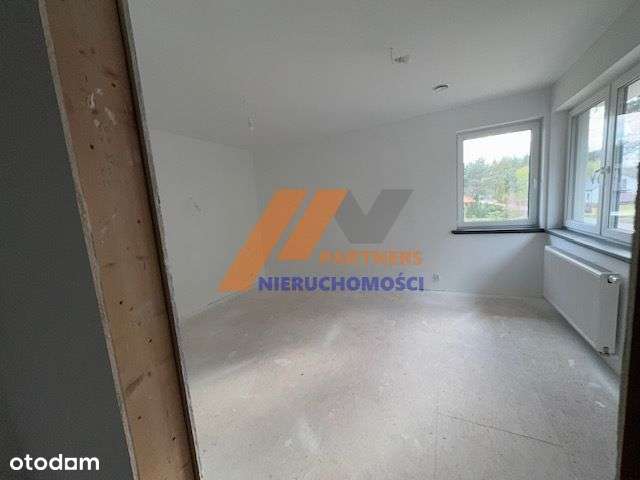 Dom jednorodzinny z podwójnym garażem.-7