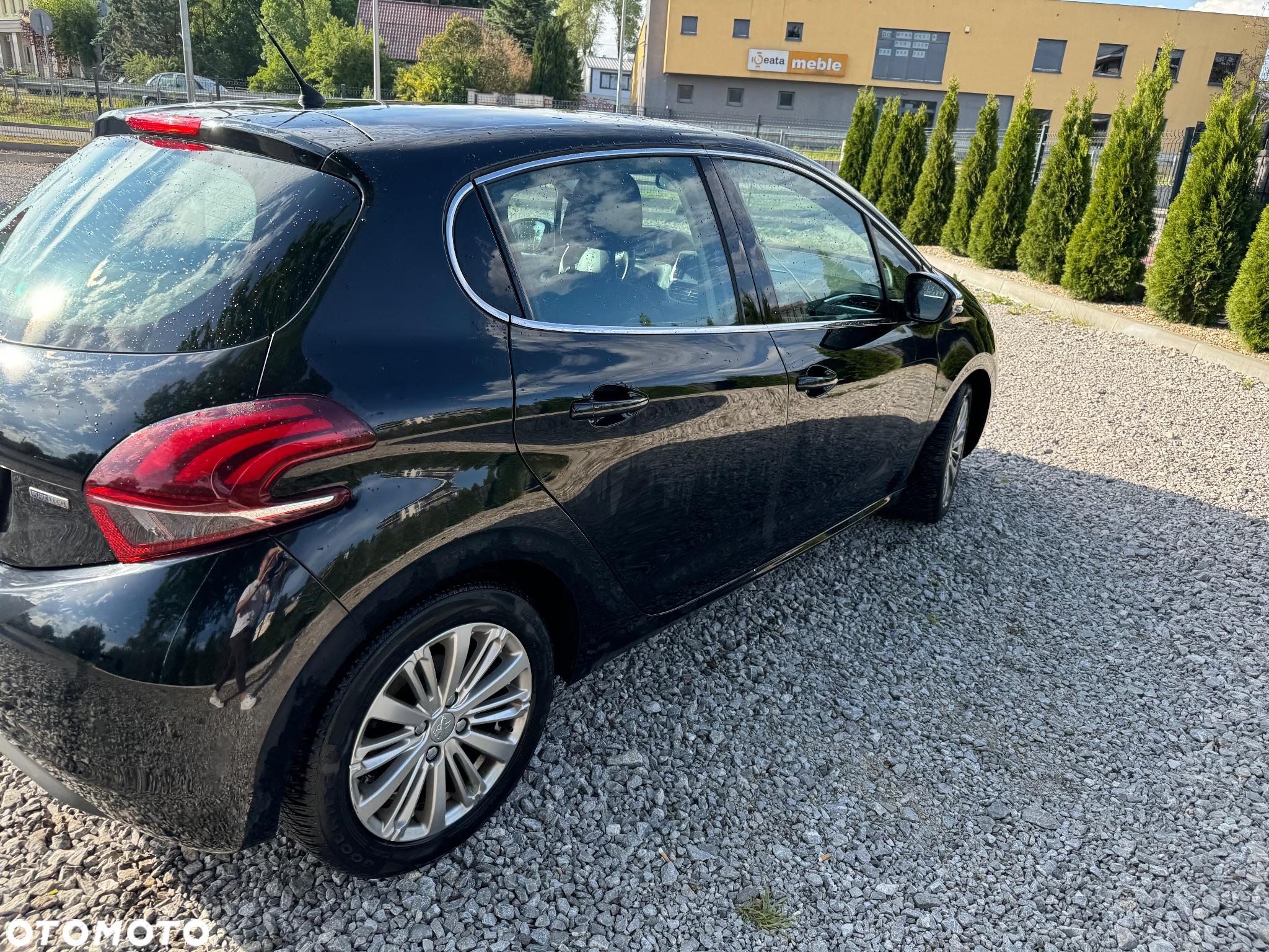 Peugeot 208 PureTech 110 Stop & Start Allure - 13