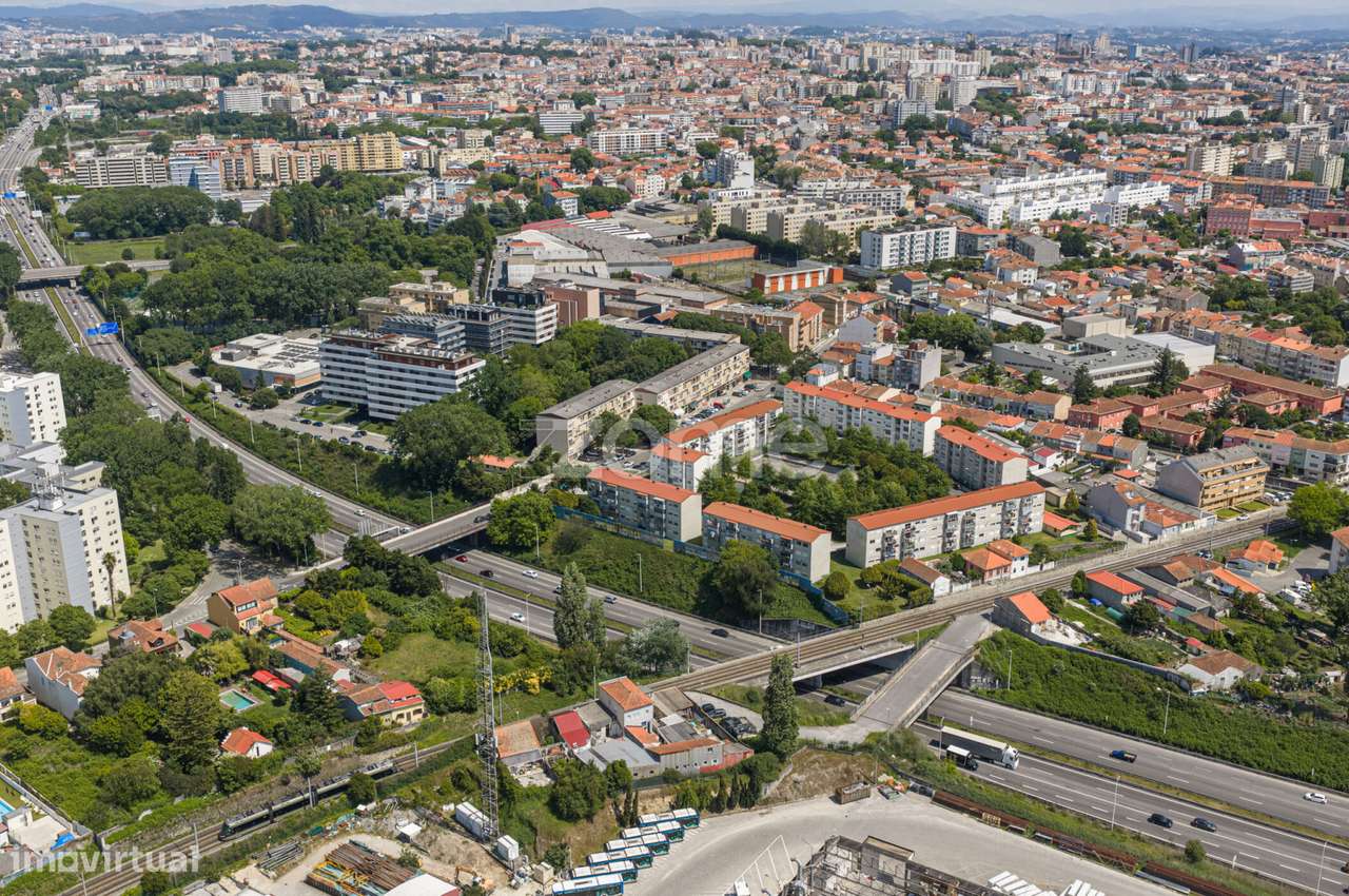 Apartamento T3 Prelada perto do metro-17