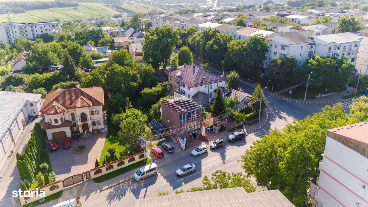 CLADIRE COMERCIALA CU SPATII OPEN SPACE - Imagine principală: 3/20