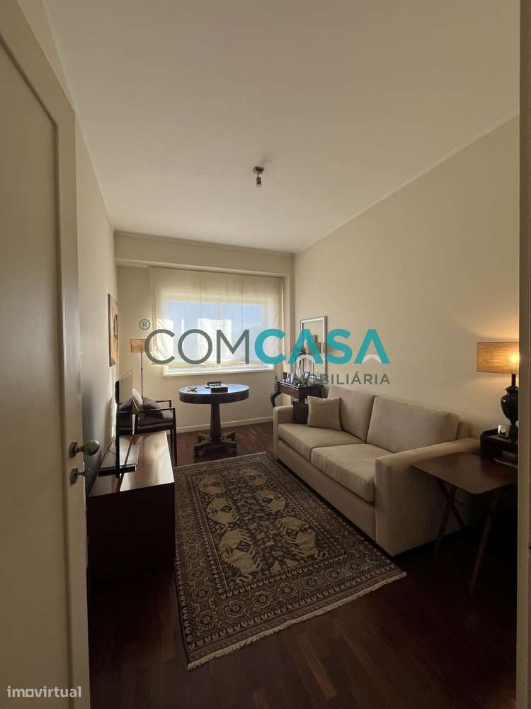 Apartamento 5 assoalhadas (T4) | varandas | permutas | Matosinhos-36