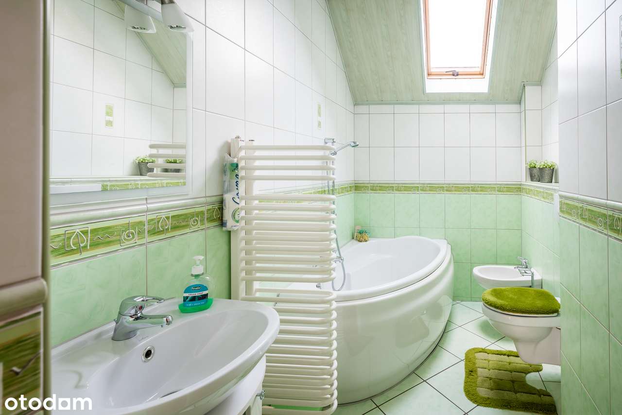 Kraków-Bieżanów-Dom wolnostojący na działce 10 arowej-17