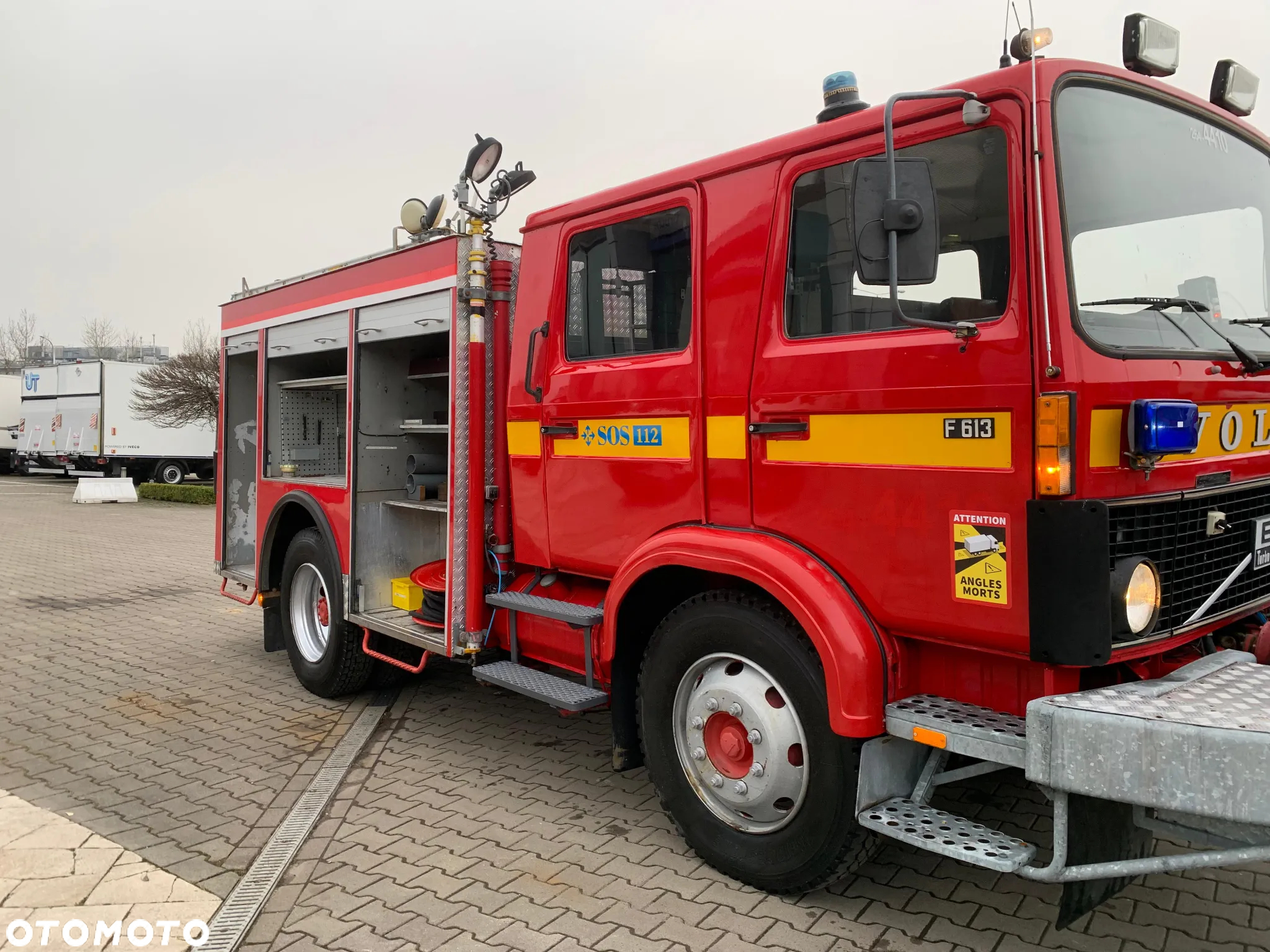 Volvo F613 - STRAŻ POŻARNA - STAN BDB - POMPA Z PRZODU - 21