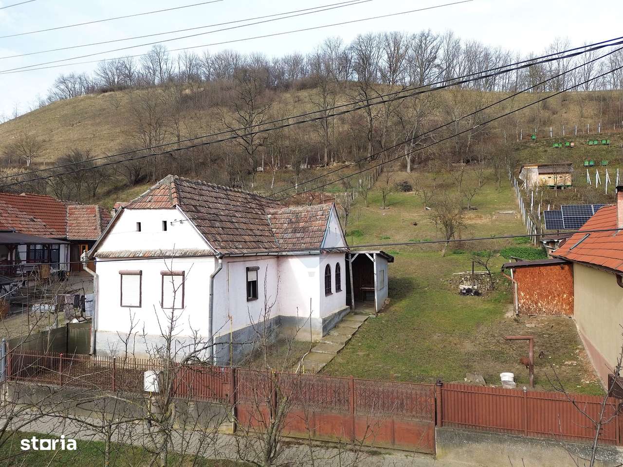 Casă  la țară in Transilvania - sat sasesc Păucea, jud. Sibiu-0