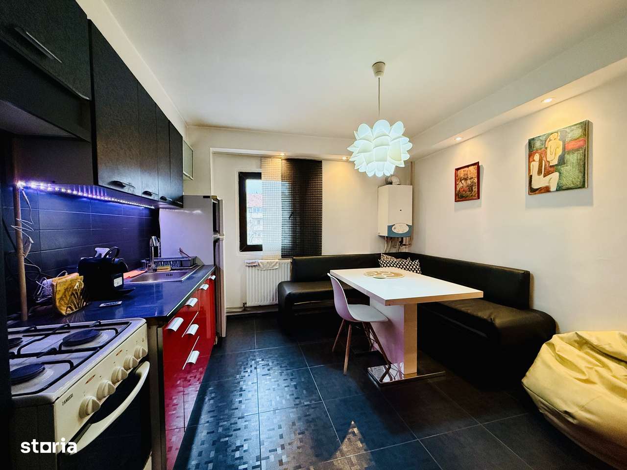 Apartament 2 camere decomandat Centru - Arcu - mobilat si utilat - Imagine principală: 4/10