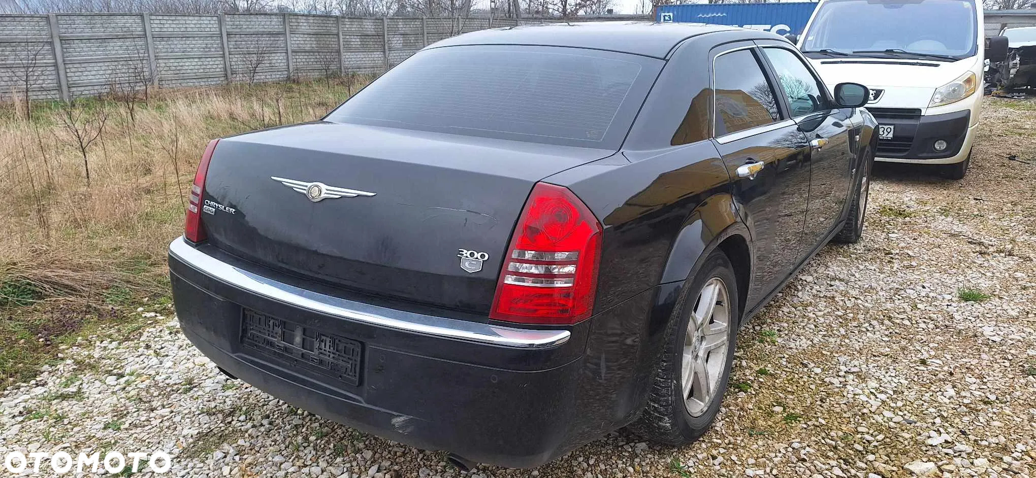 Chrysler 300C błotnik prawy przód - 4