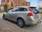 Volvo V60 D4 Summum - 14