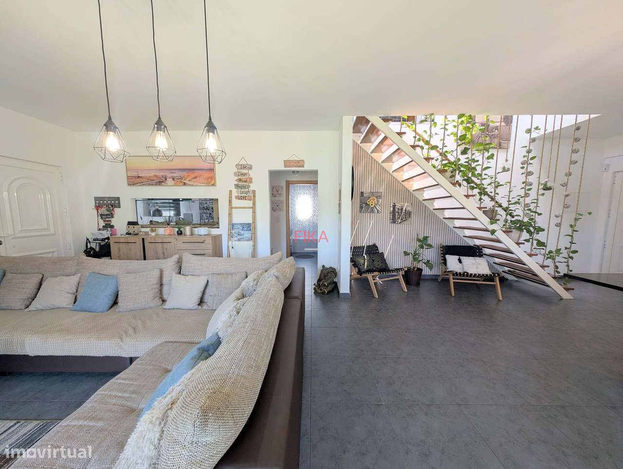 Moradia T5 Isolada com piscina e sauna - Fernão Ferro-13