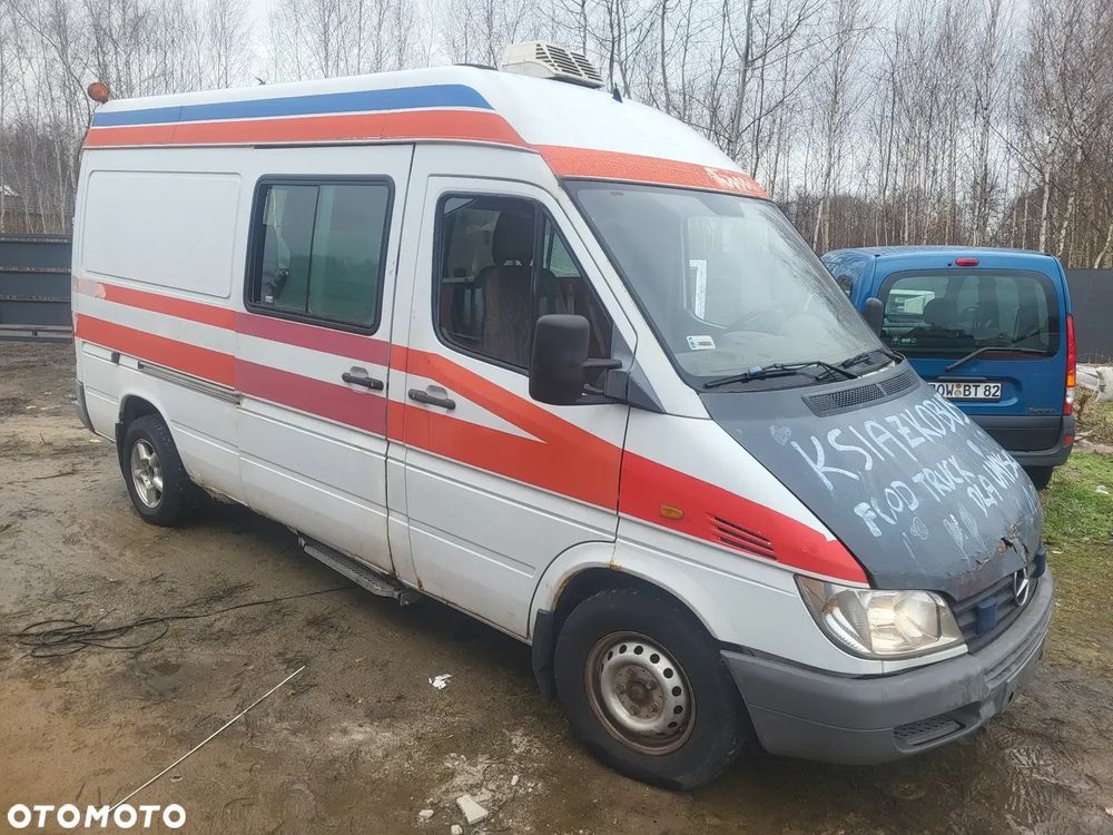 Mercedes-Benz Sprinter 2004
