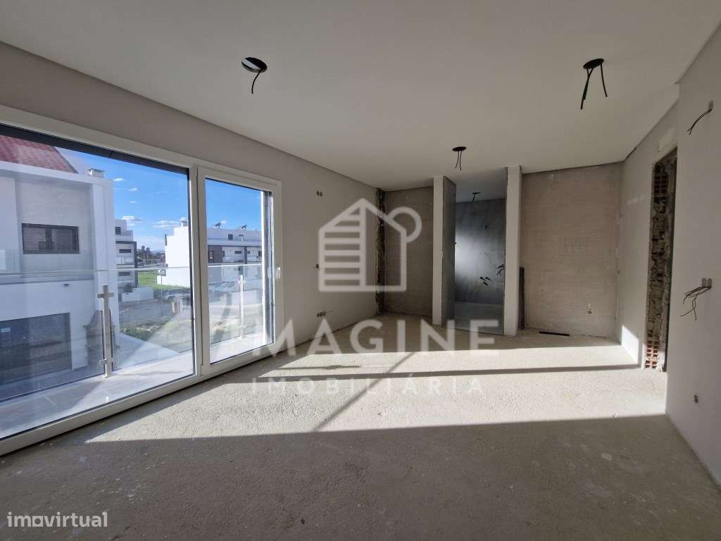 *** Moradia Triplex V4 em Alcochete *** - Grande imagem: 2/60