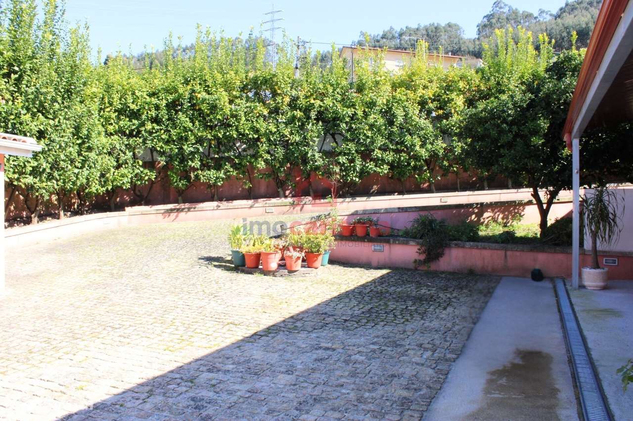 Moradia T3 Térrea em São Tomé de Negrelos, Santo Tirso-53