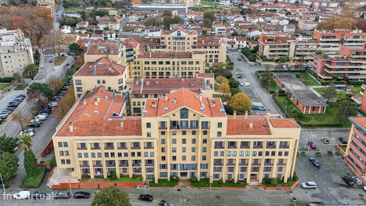 T3 no Amial, em Condomínio Reservado de Prestigio-31