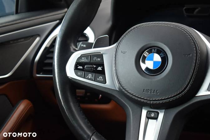 BMW Seria 8 840d xDrive - 22