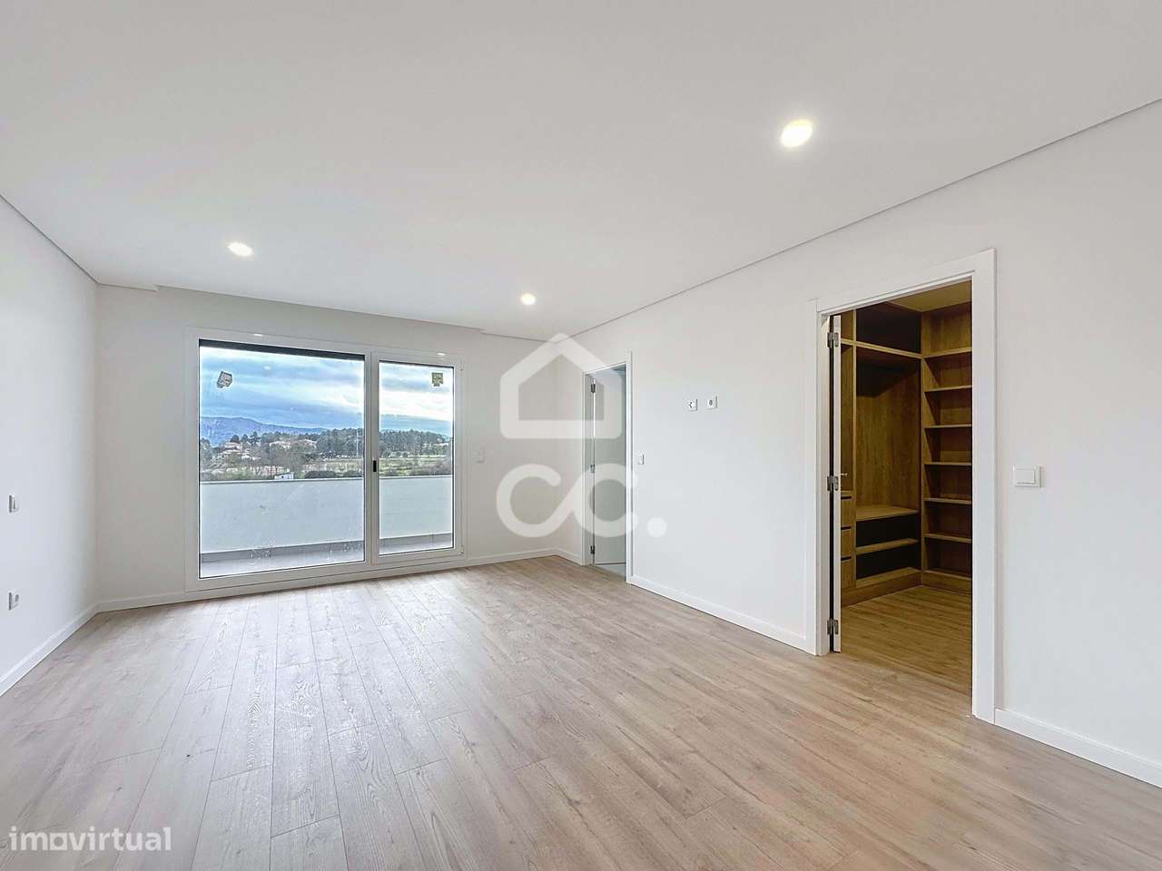 Moradia Nova T3, Moderna, com Luz Natural e Localização Estratégica ,-28
