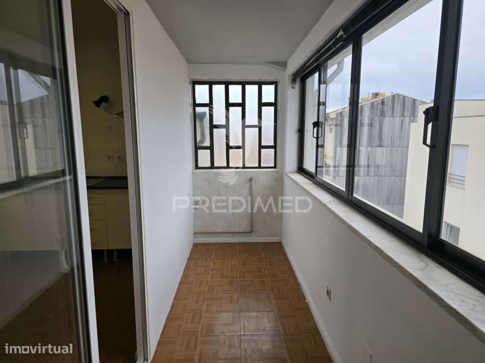 Apartamento T0 - junto ao Marquês - Porto - Grande imagem: 5/11