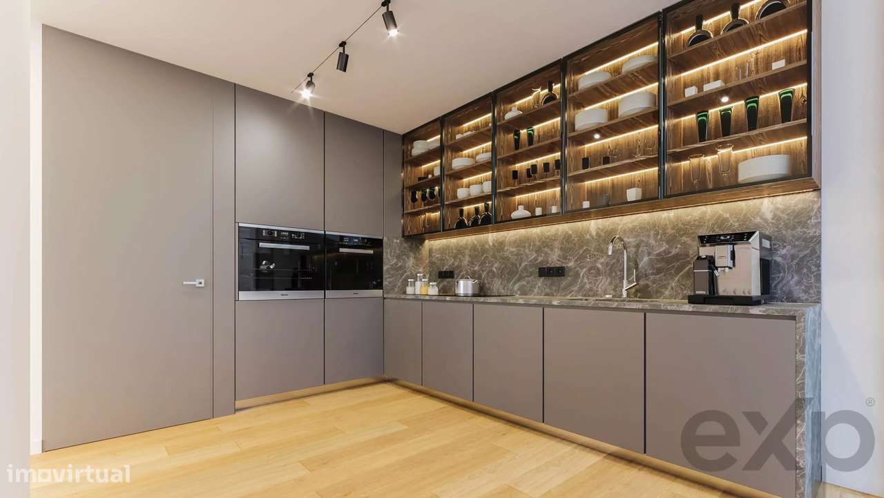 Fabulosa Moradia T4+1 com piscina, vista mar e rio, na prestigiada Qui - Grande imagem: 4/7