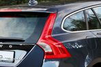 Volvo V60 D6 Plug-In-Hybrid AWD Geartronic Momentum - 35