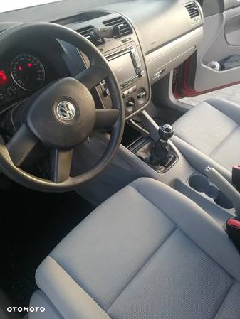 Volkswagen Golf V 1.6 FSI Comfortline - 13