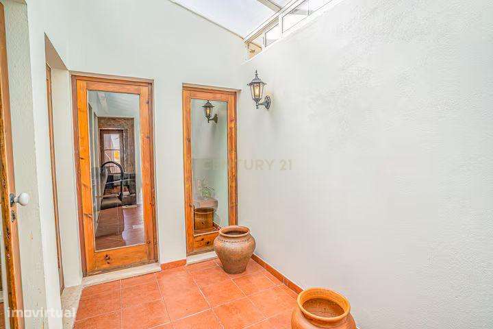 Moradia T2 para Arrendamento no Painho (Cadaval) – Ideal para Trabalho - Grande imagem: 5/30