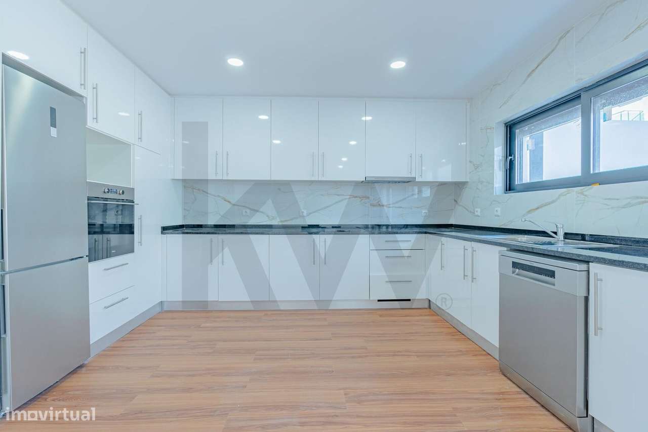 Moradia T3 em Cucujães - Grande imagem: 4/47