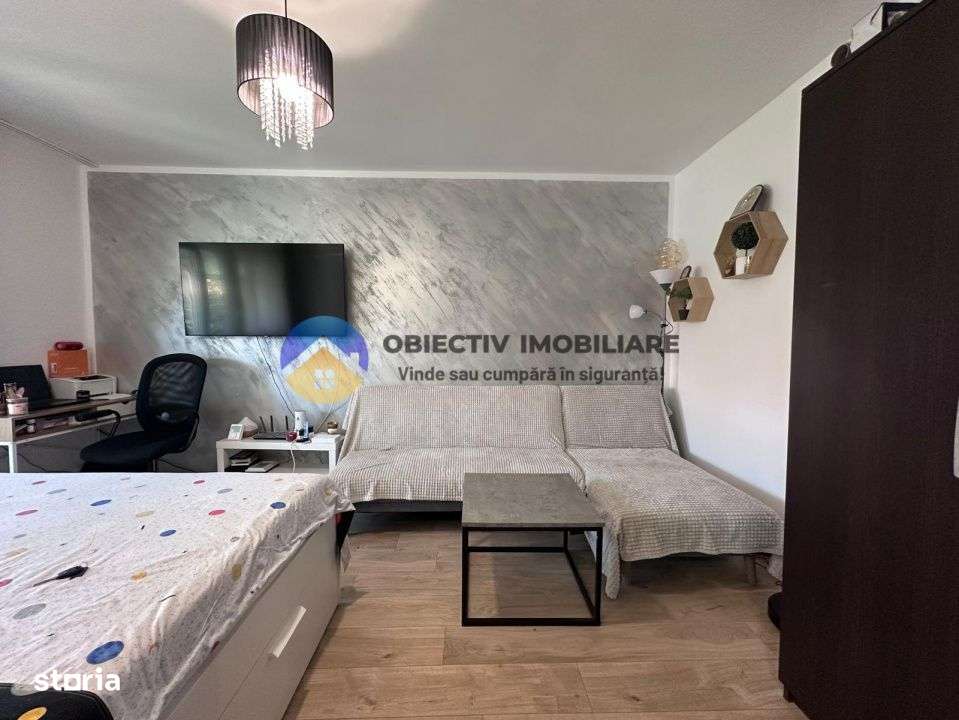 Garsoniera cu balcon Precista- RENOVATA/MOBILATA/UTILATA - Imagine principală: 2/9