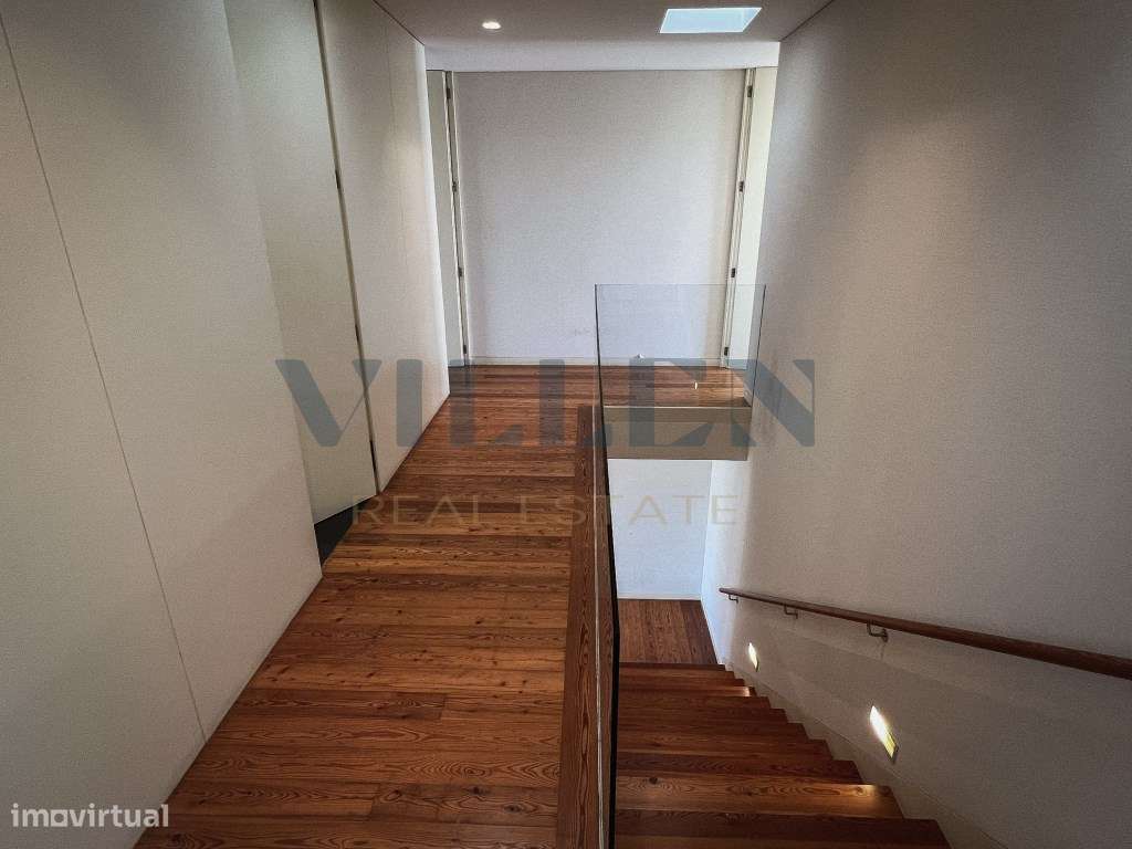 Moradia V4 em Guimarães-12