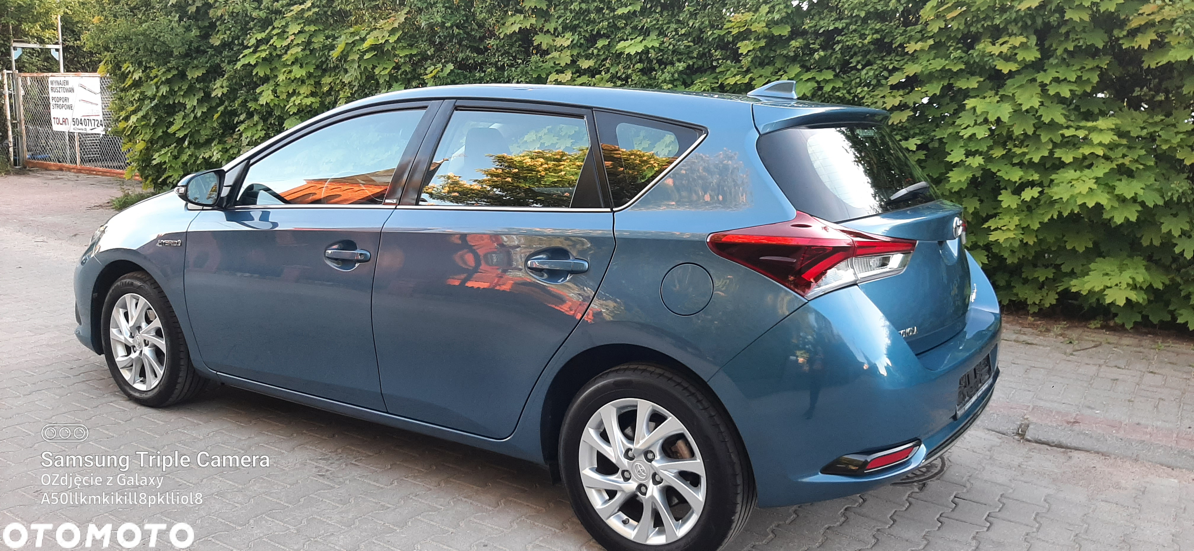 Toyota Auris 1.8 VVT-i Hybrid Automatik START Edition - 2