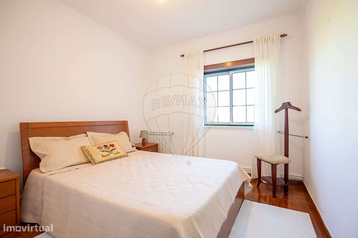 Moradia T4 para venda-12