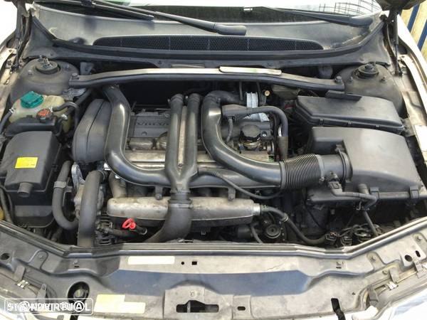 Volvo S80 2.4 D5 2003 para peças - 28