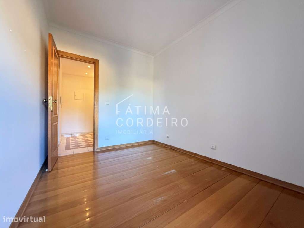 T3 inserido em prédio com 2 elevadores e duas entradas Feijó-9