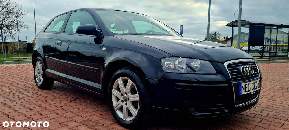 Audi A3 1.6 Attraction - 1