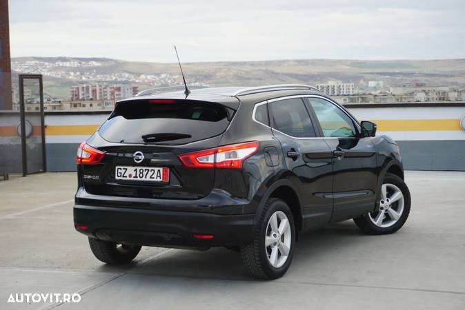 Nissan Qashqai 1.6 DCi ALL-MODE 4x4i TEKNA - 2