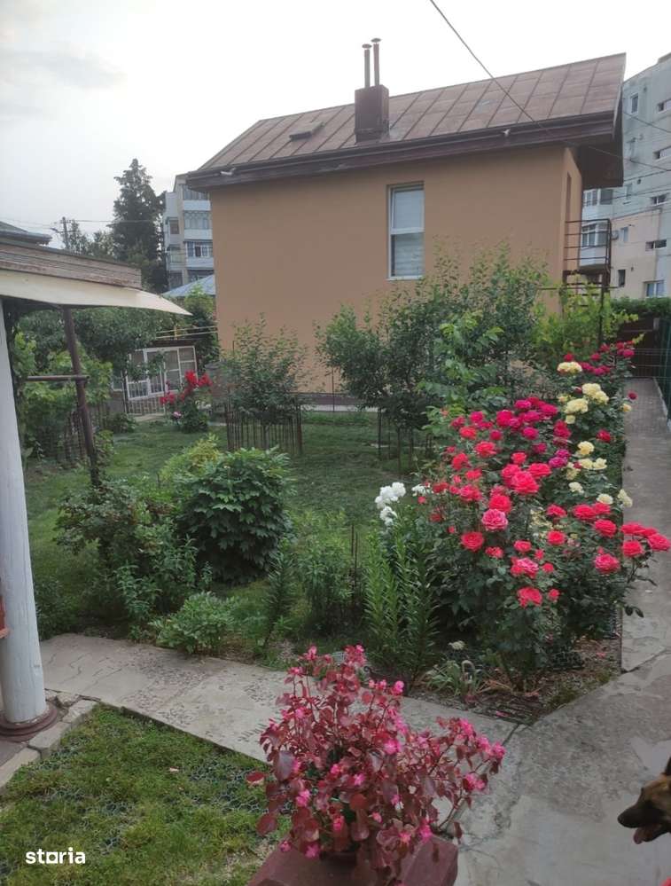 Proprietate in Roman zona centrala - Imagine principală: 4/7