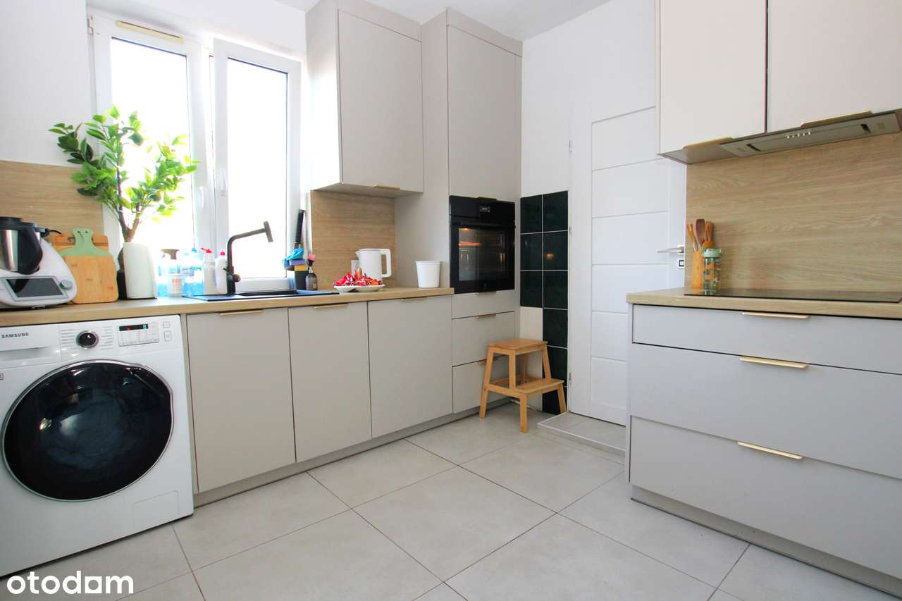 Mieszkanie 5-pokojowe z ogródkiem przy budynku MEDIA MIEJSKIE-3