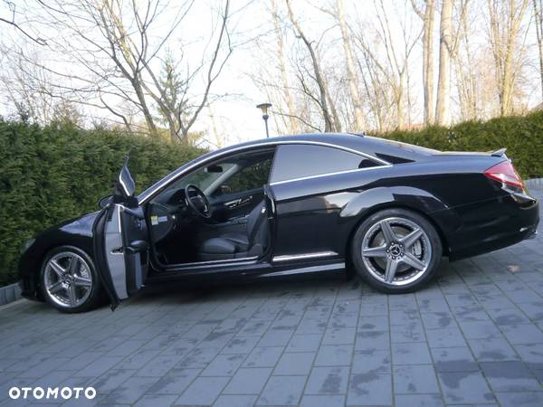 Mercedes-Benz CL 63 AMG 7G-TRONIC - 22