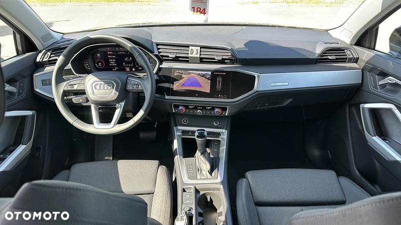 Audi Q3 35 TFSI S tronic - 12